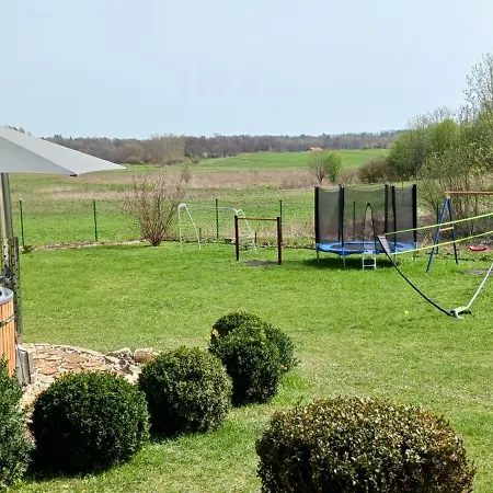 Zacisze Pod Brzozami Holiday home *